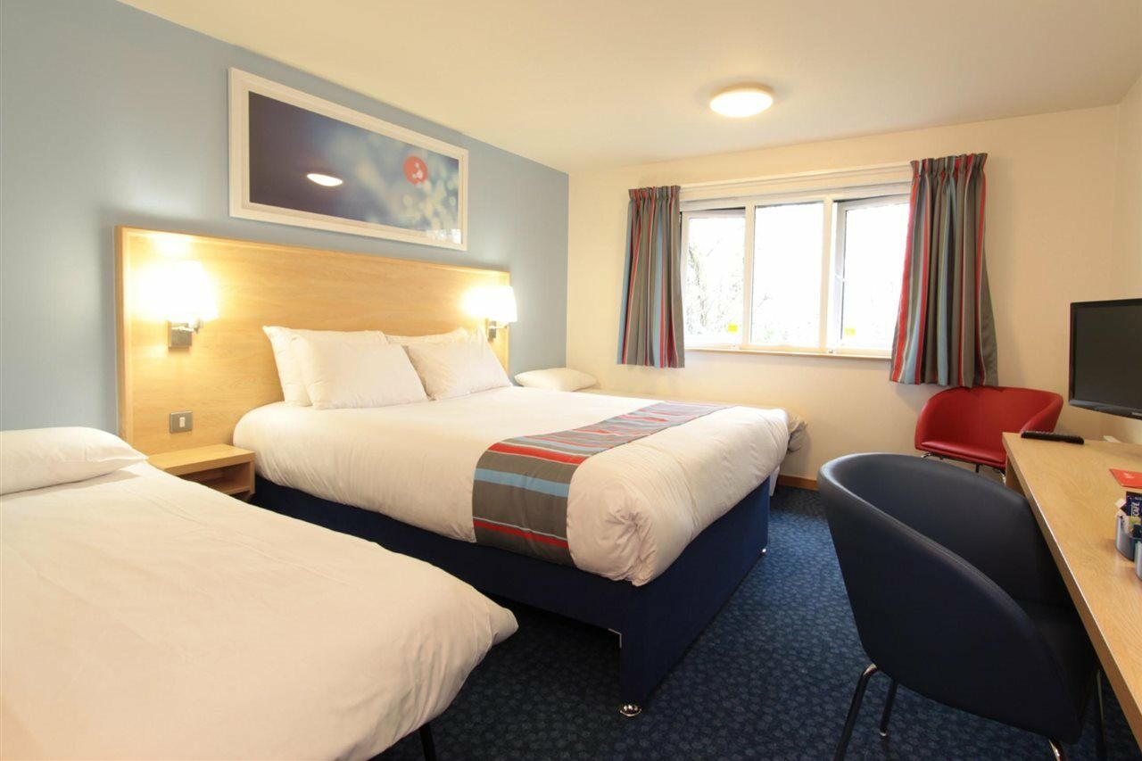 Travelodge Stafford M6 Bagian luar foto